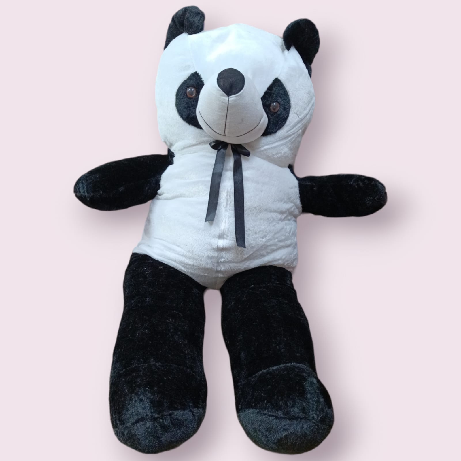 Title: "Giant Panda Pal: 4-Feet Long Legs Panda - A Playful Addition to Your Plush Family!"
